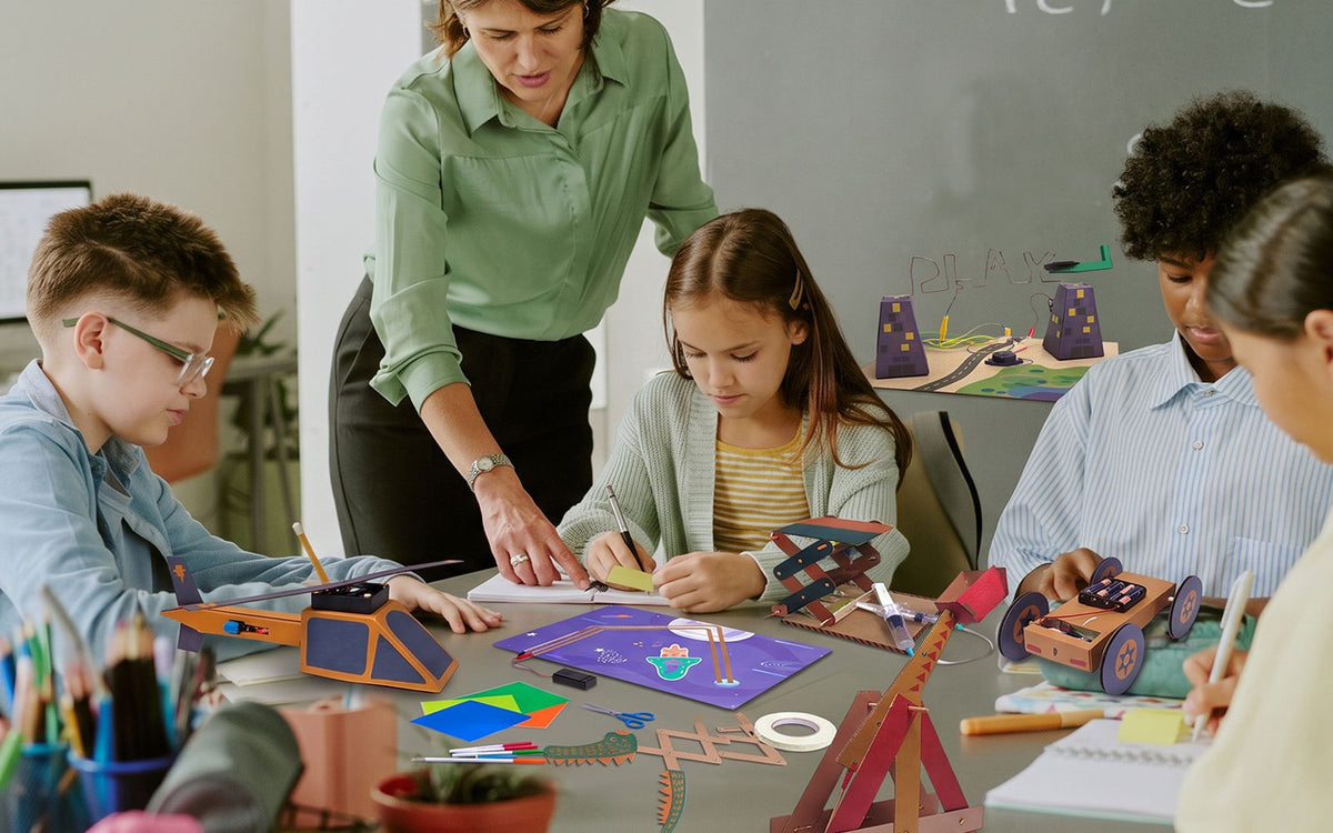 a teacher grades a student's design work with the grading helper, start to finish
